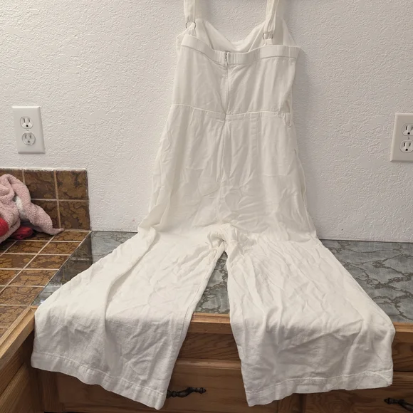 Women's White Jumpsuit with Button Detail - Picture 7 of 9